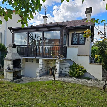 Maison Paris, Vallee Village, Disney & Asterix Chelles  Zewnętrze zdjęcie